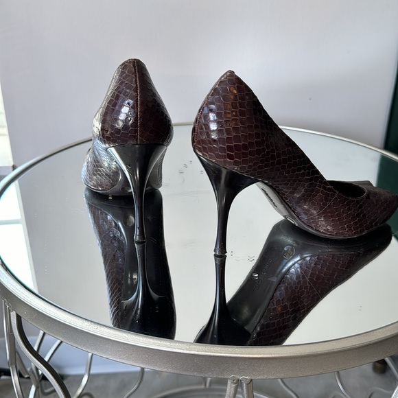 BCBG brown pumps open toe wore once - Picture 2 of 5